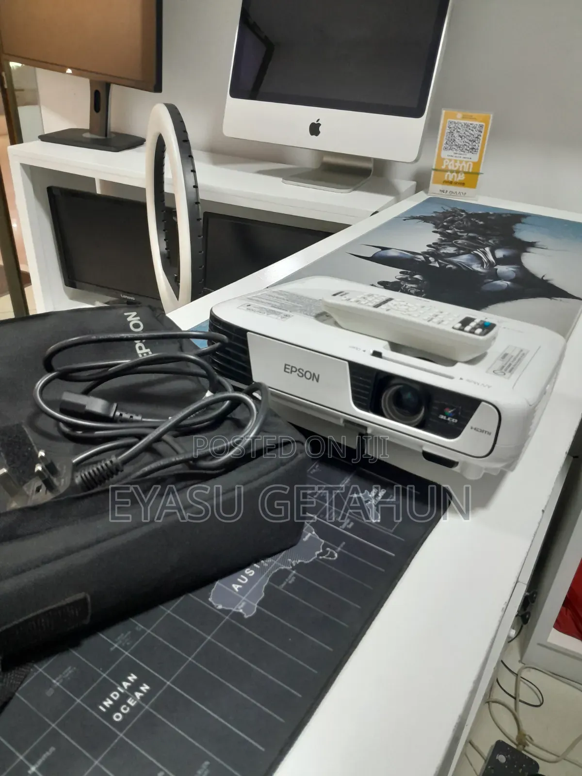 Epson Projector 
 
Model Name: EB-S41
 