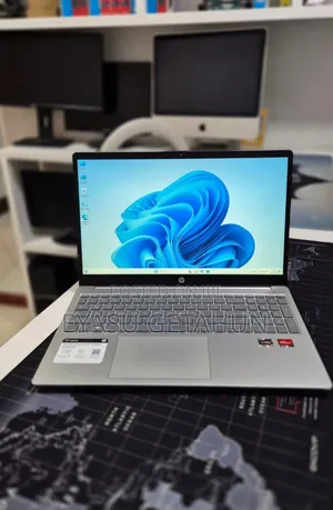 New Laptop HP Stream Notebook 16GB AMD Ryzen 5 SSD 256GB