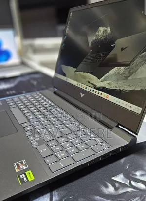 New Laptop HP Victus 15 16GB AMD Ryzen 7 SSD 512GB