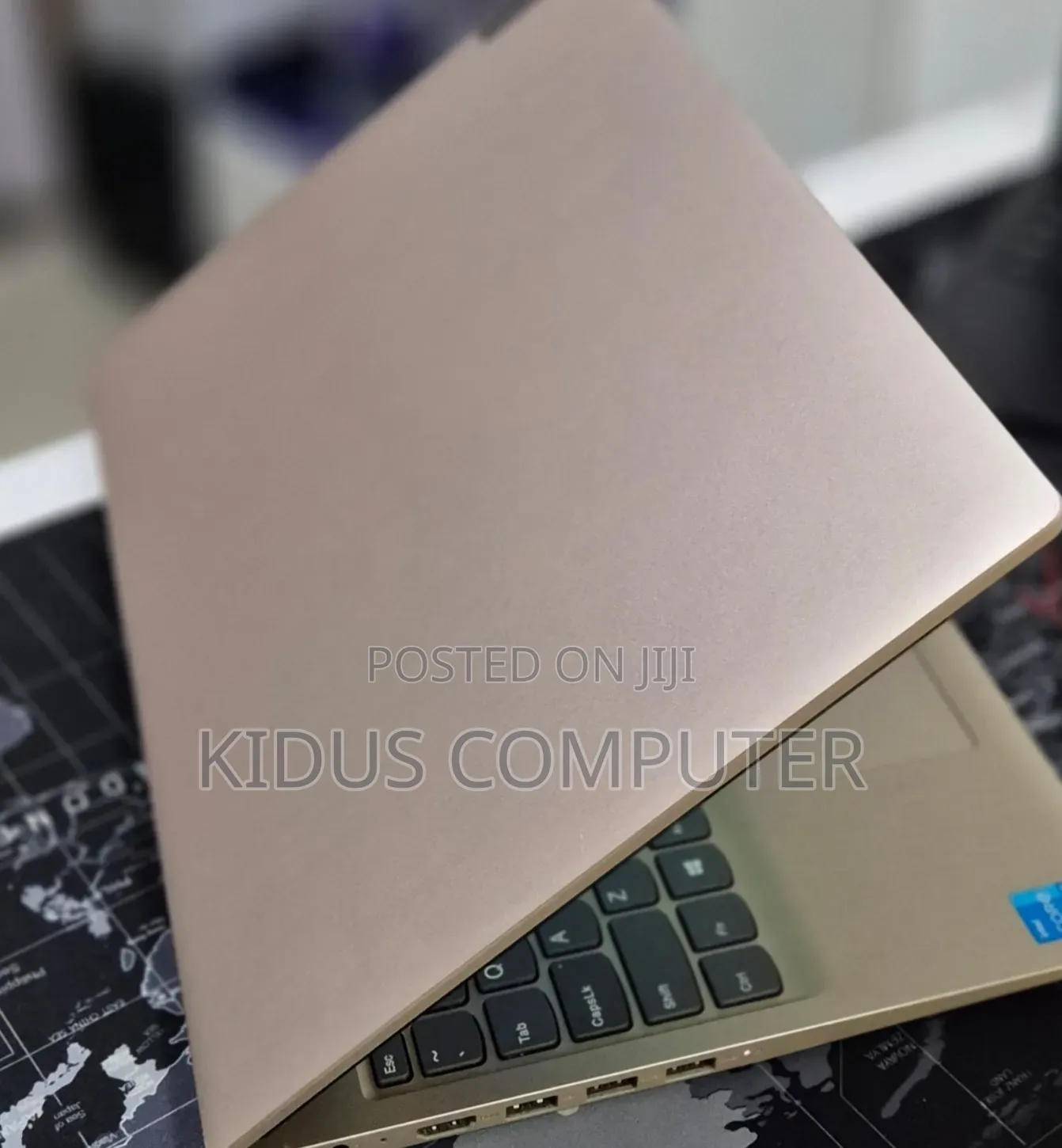 New Laptop Lenovo Legion 5 8GB Intel Core i3 SSD 256GB