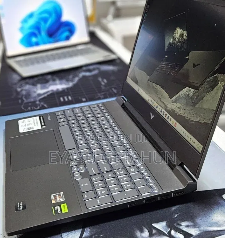 New Laptop HP Victus 15 16GB AMD Ryzen 7 SSD 512GB