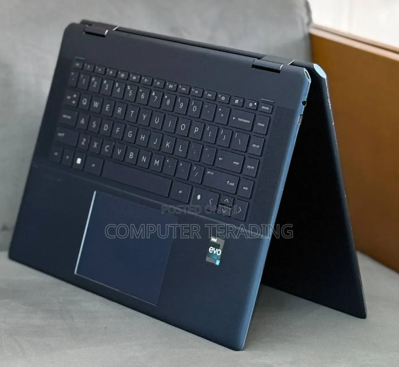New Laptop HP Spectre 16GB Intel Core i7 SSD 512GB
