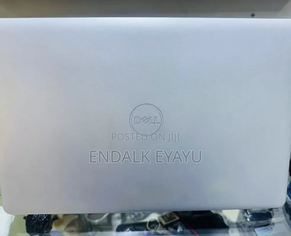 New Laptop Dell Precision 3581 16GB Intel Core i7 SSD 1T