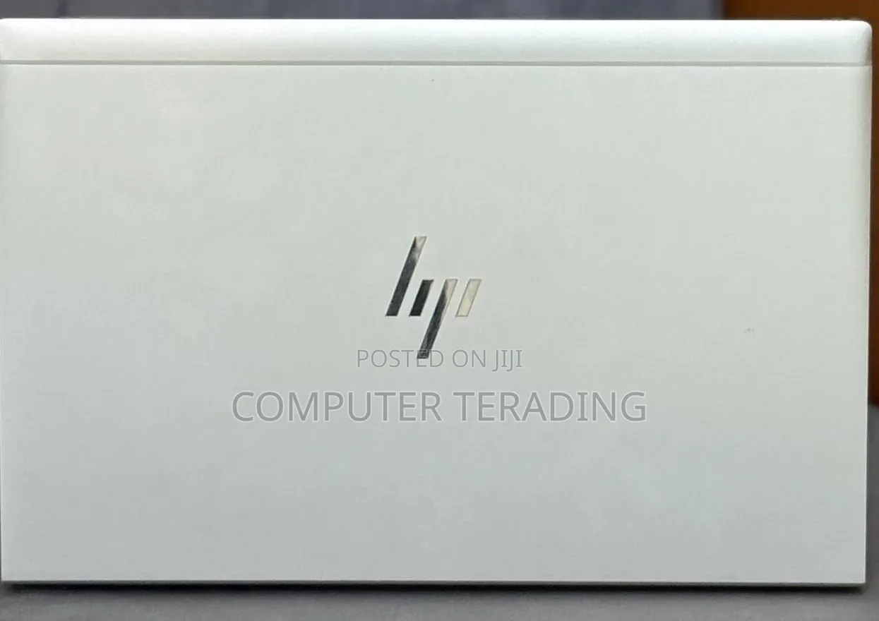 New Laptop HP EliteBook 830 G8 16GB Intel Core i7 SSD 512GB