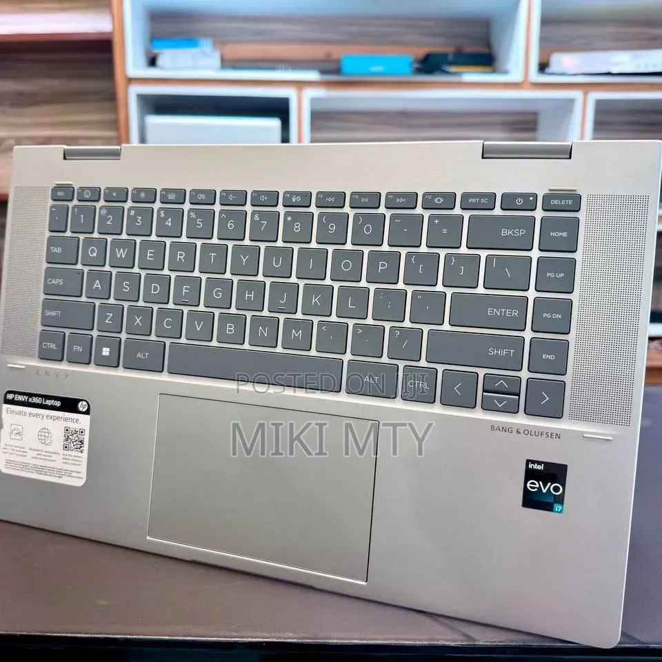 New Laptop HP Envy x360 16GB Intel Core i7 SSD 512GB