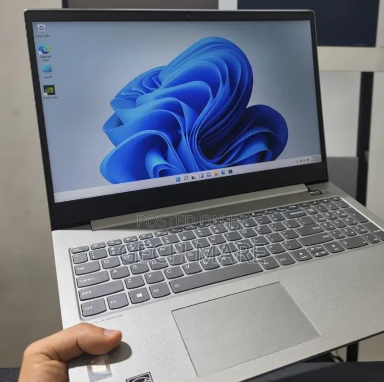 New Laptop Lenovo ThinkBook 15 16GB Intel Core i5 SSD 512GB