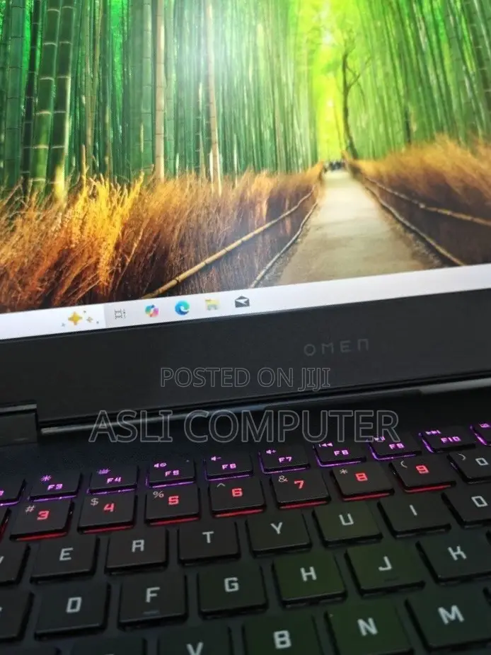 New Laptop HP Omen 15 16GB Intel Core i7 SSD 512GB