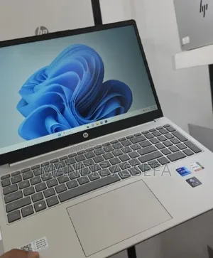 New Laptop HP EliteBook 830 16GB Intel Core i7 SSD 512GB