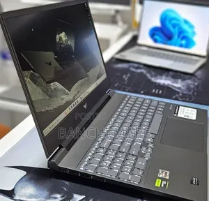 New Laptop HP Victus 15 16GB AMD Ryzen 7 SSD 512GB