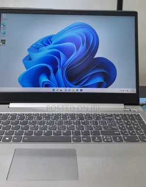 New Laptop Lenovo ThinkBook 15 16GB Intel Core i5 SSD 512GB