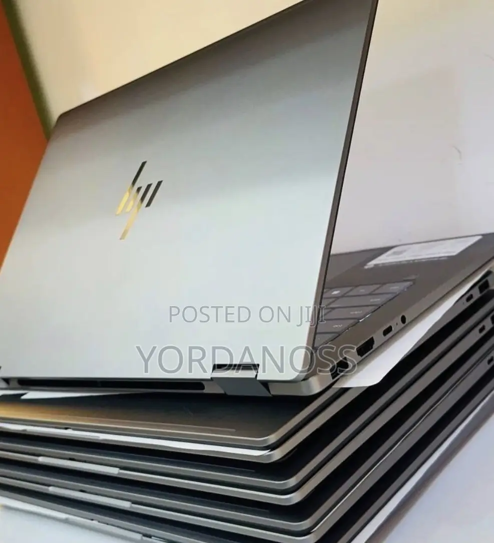 New Laptop HP OmniBook 5 Flip 16GB Intel Core Ultra 7 SSD 1T