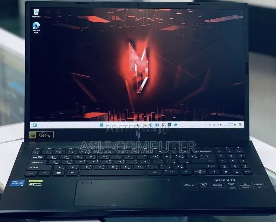 New Laptop Acer Nitro 16 16GB AMD Ryzen 5 SSD 512GB