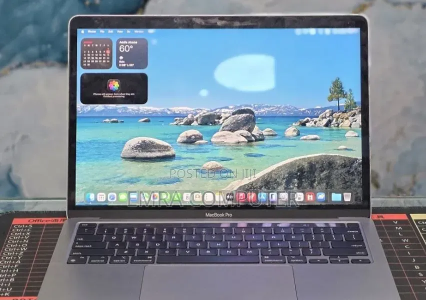 New Laptop Apple MacBook Pro 2022 M2 8GB Apple M2 SSD 512GB