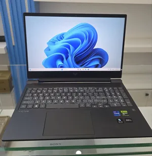 New Laptop HP Victus 16 16GB Intel Core i7 SSD 1T