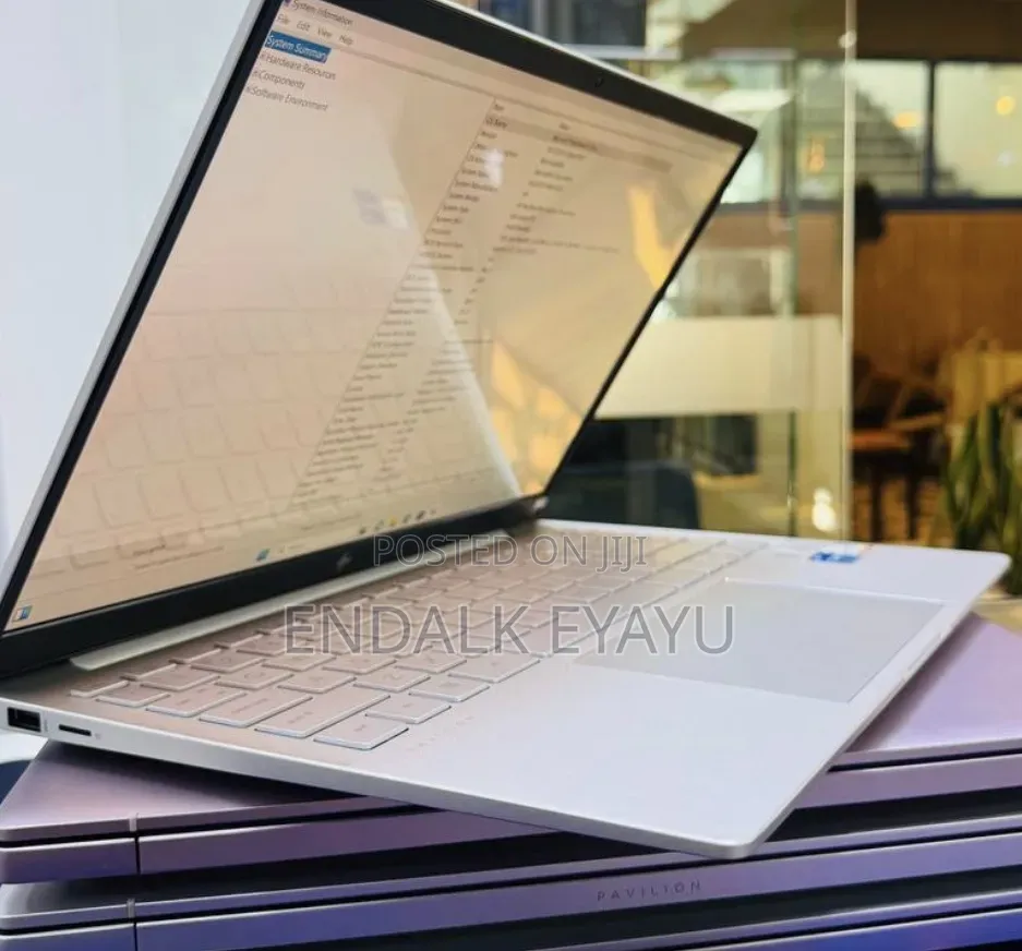 New Laptop HP Pavilion 14 16GB Intel Core i7 SSD 1T