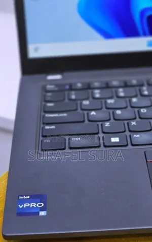 New Laptop Lenovo ThinkPad T14 G4 16GB Intel Core i5 SSD 512GB