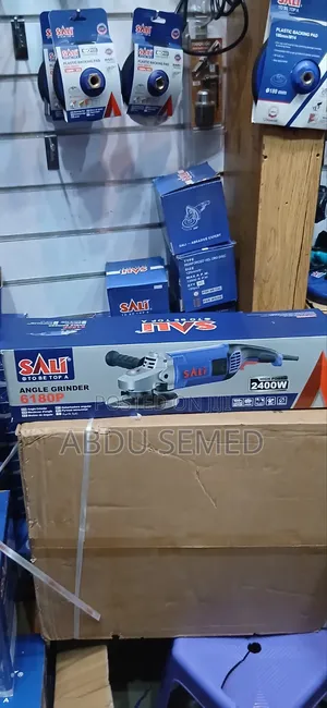 Sali Grinder