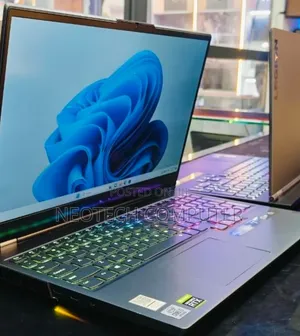 New Laptop Lenovo Legion 5 16GB Intel Core i7 SSD 1T