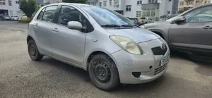 Toyota Yaris 2006 Gold