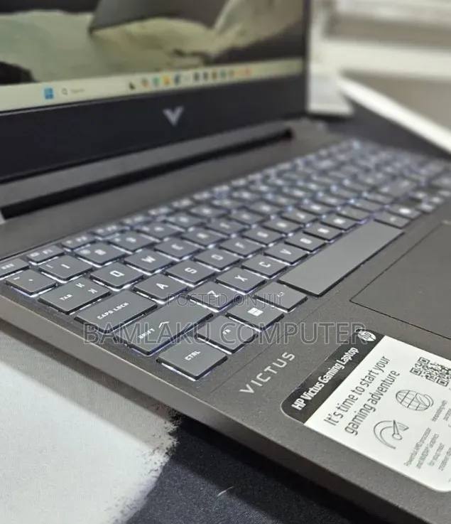 New Laptop HP Victus 16 16GB AMD Ryzen 7 SSD 512GB