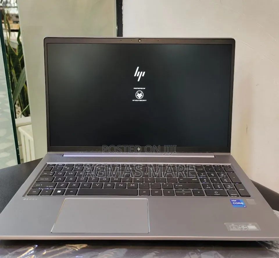 New Laptop HP ZBook 15 16GB Intel Core i7 SSD 512GB