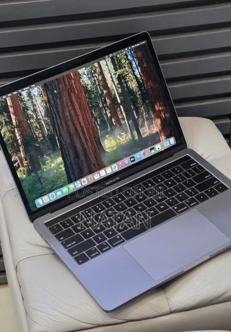 New Laptop Apple MacBook Pro 2019 16GB Intel Core i7 SSD 512GB