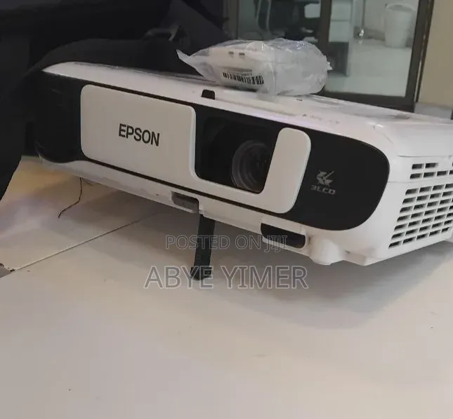 1Epson Projector 
Model Name: EB-S41
 