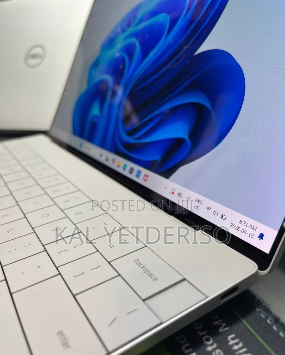 New Laptop Dell XPS 13 16GB SSD 512GB
