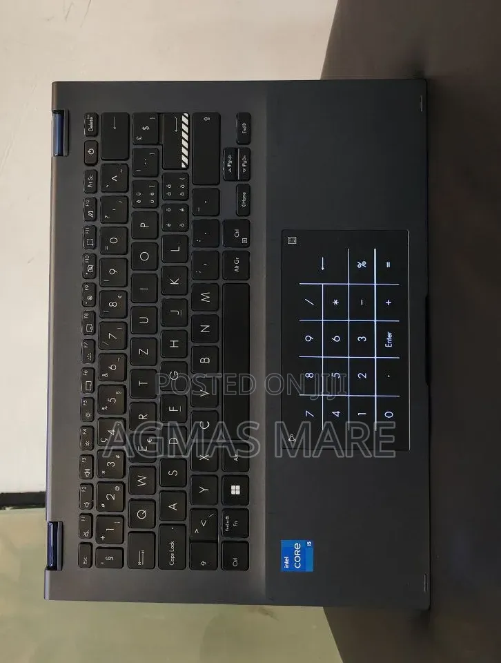 New Laptop Asus 16GB Intel Core i5 SSD 512GB