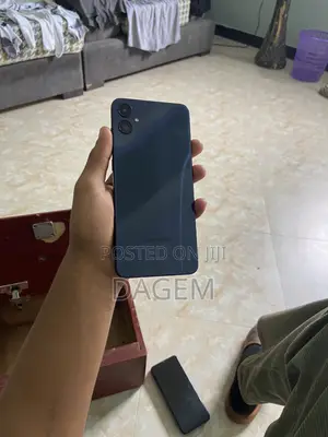 Samsung Galaxy A05 64 GB Black