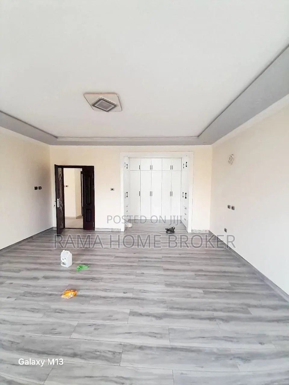 Furnished 6bdrm House in አያት ኮምፓወንድ ውስጥ, Bole for sale