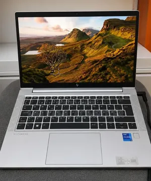 New Laptop HP EliteBook 840 G8 8GB Intel Core i5 SSD 512GB