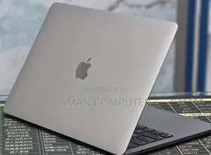 New Laptop Apple MacBook Pro 2022 M2 8GB Apple M2 SSD 512GB