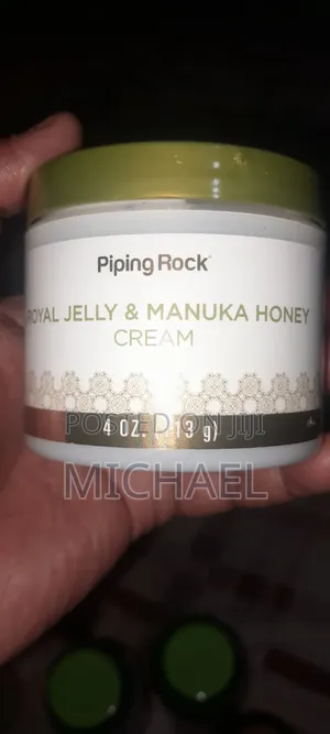 Royal Jelly and Manuka Honey Cream
