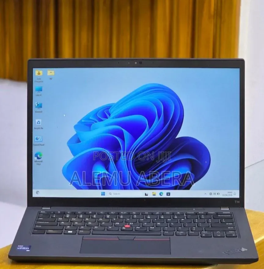 New Laptop Lenovo ThinkPad T14 G4 16GB Intel Core i5 SSD 512GB