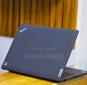 New Laptop Lenovo ThinkPad T14 G4 16GB Intel Core i5 SSD 512GB