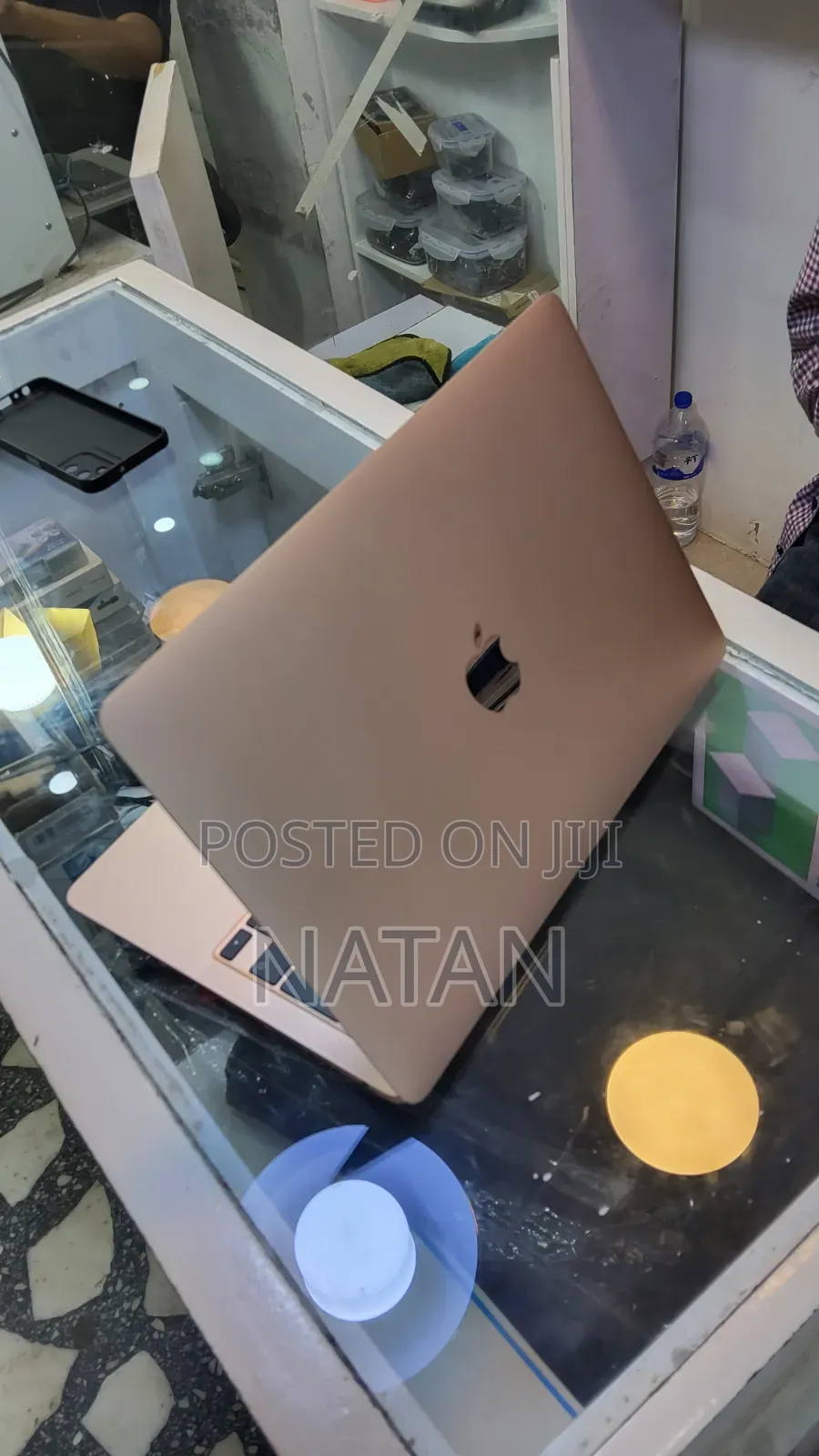 New Laptop Apple MacBook Air 2020 8GB Intel Core i3 SSD 256GB