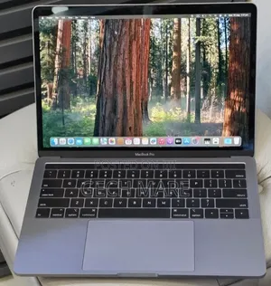 New Laptop Apple MacBook Pro 2019 16GB Intel Core i7 SSD 512GB