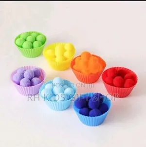 Pom Poms ( Free Delivery )