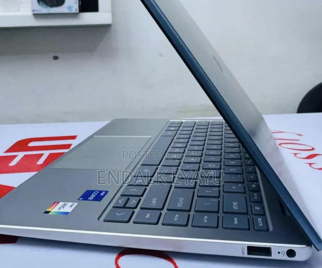 New Laptop HP 16GB Intel Core i5 SSD 512GB