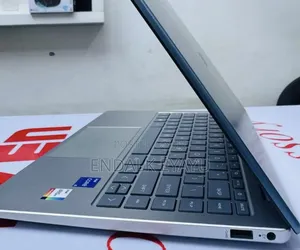 New Laptop HP 16GB Intel Core i5 SSD 512GB