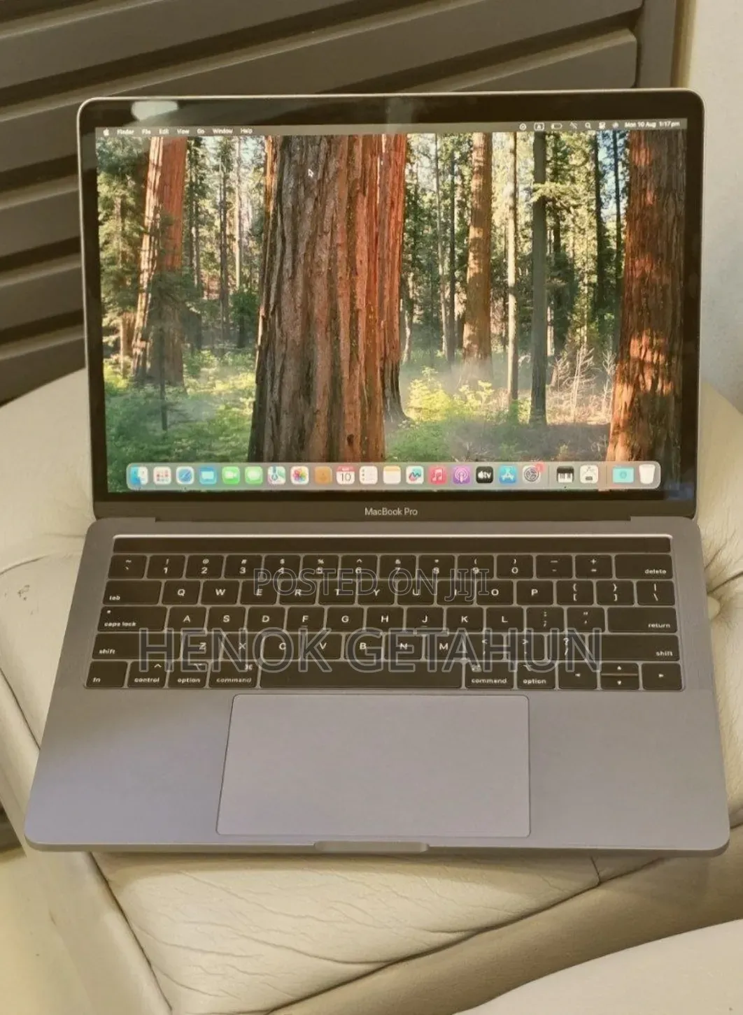 New Laptop Apple MacBook Pro 2019 16GB Intel Core i7 SSD 512GB