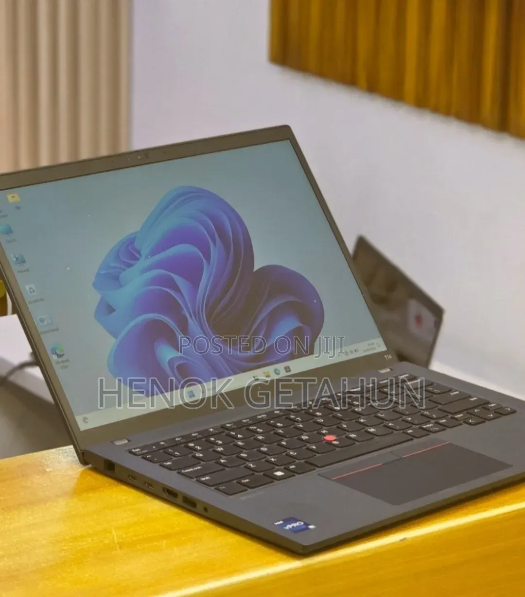 New Laptop Lenovo ThinkPad T14 16GB Intel Core i5 SSD 512GB