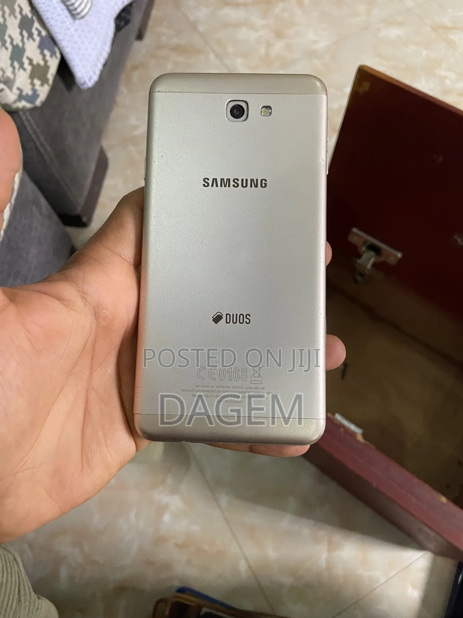 Samsung Galaxy J7 32 GB