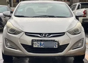 Hyundai Avante 2015 Gray