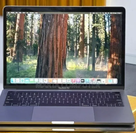 New Laptop Apple MacBook Pro 2019 16GB Intel Core i5 SSD 512GB