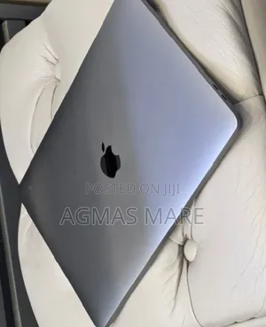 New Laptop Apple MacBook Pro 2019 16GB Intel Core i7 SSD 512GB