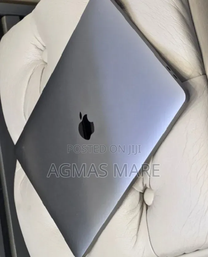 New Laptop Apple MacBook Pro 2019 16GB Intel Core i7 SSD 512GB