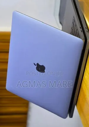 New Laptop Apple MacBook Pro 2019 16GB Intel Core i7 SSD 512GB