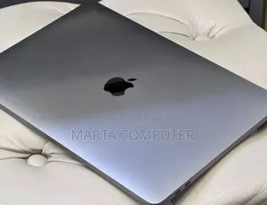 New Laptop Apple MacBook Pro 2019 16GB Intel Core i7 SSD 512GB